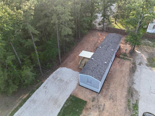 715 Windwood Drive, Livingston, TX 77351