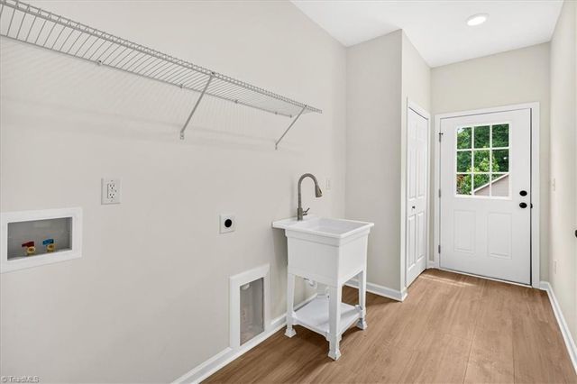 126 Aspen Street, Yadkinville, NC 27055