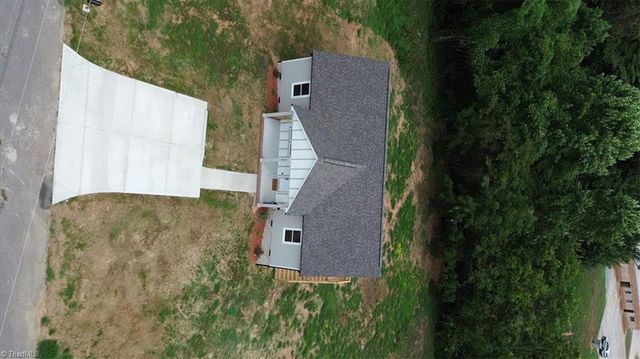 126 Aspen Street, Yadkinville, NC 27055