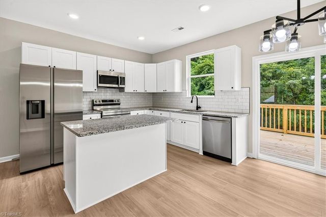 126 Aspen Street, Yadkinville, NC 27055