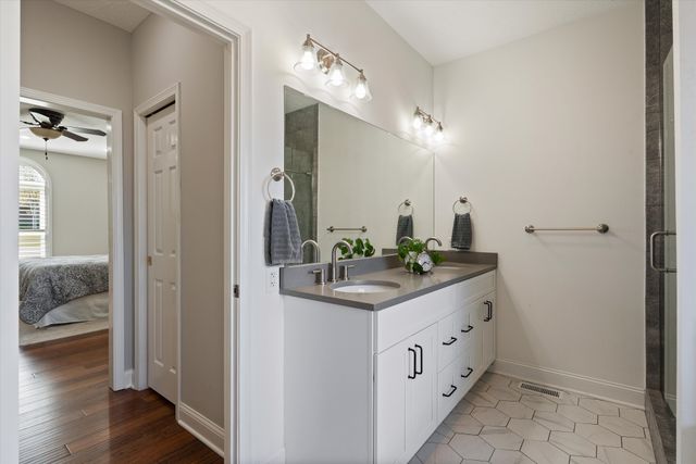 739 Joyce Ave, Lewisburg, TN 37091