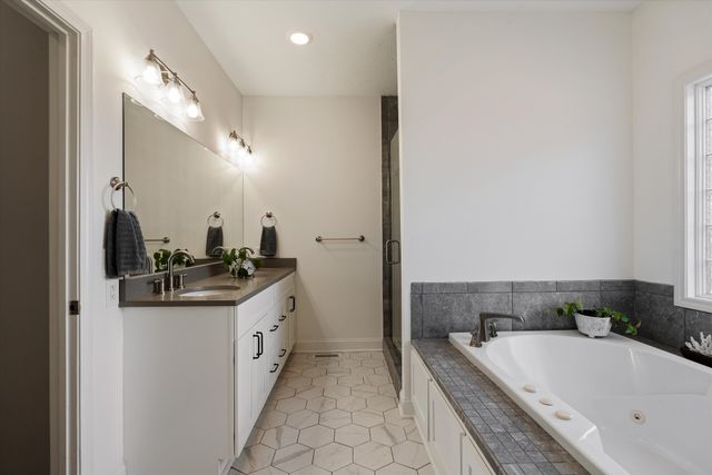 739 Joyce Ave, Lewisburg, TN 37091