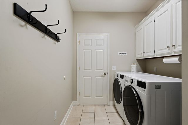 739 Joyce Ave, Lewisburg, TN 37091