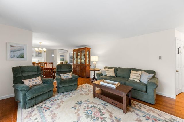 407 Orleans Road UNIT D, North Chatham, MA 02650