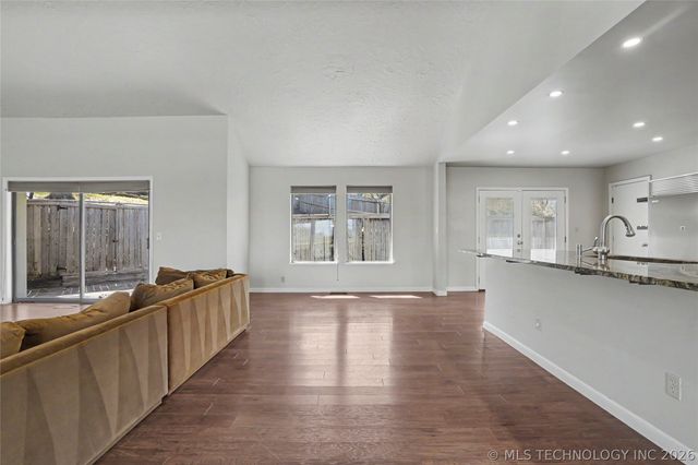 3526 E 75th Street, Tulsa, OK 74136