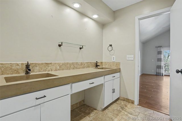 3526 E 75th Street, Tulsa, OK 74136