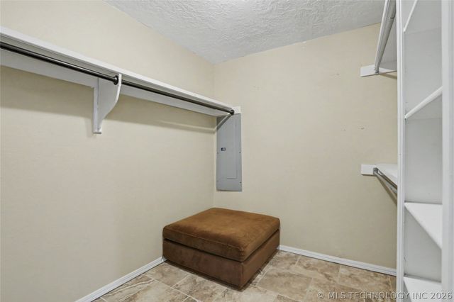 3526 E 75th Street, Tulsa, OK 74136