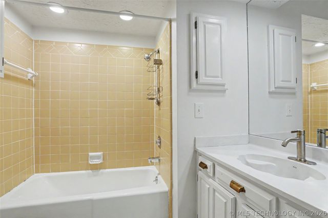 3526 E 75th Street, Tulsa, OK 74136