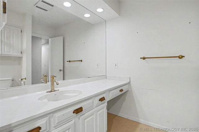 3526 E 75th Street, Tulsa, OK 74136