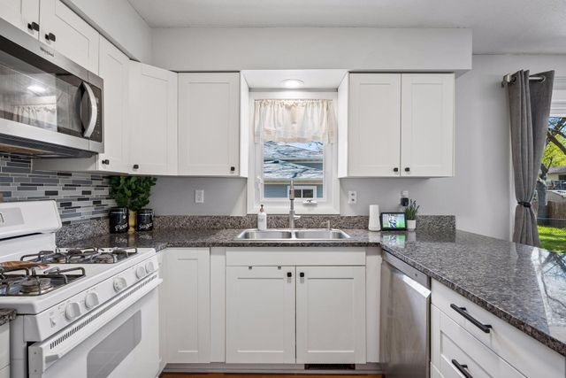 300 Ash Avenue NE, Saint Michael, MN 55376