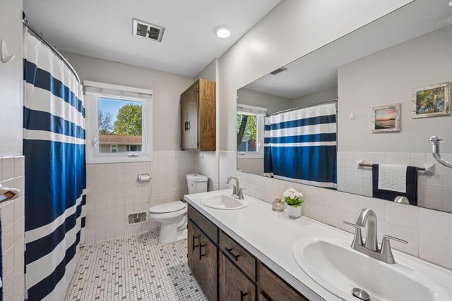 300 Ash Avenue NE, Saint Michael, MN 55376