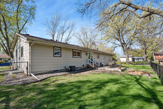 300 Ash Avenue NE, Saint Michael, MN 55376