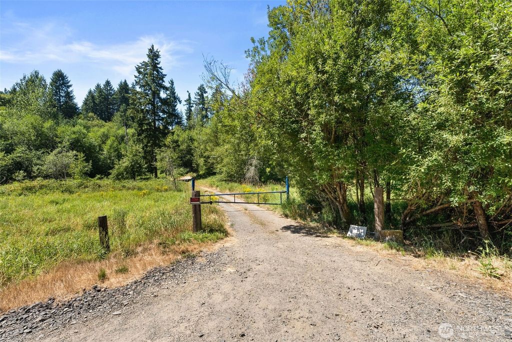 179 Halliday Road, Centralia, WA 98531