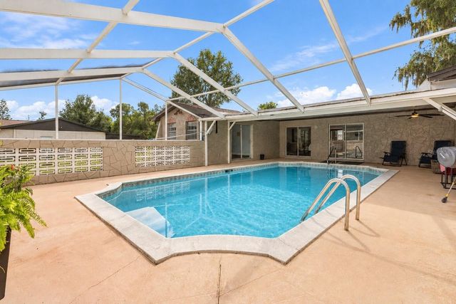 816 KNIGHT STREET, Seffner, FL 33584