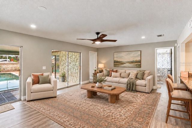 816 KNIGHT STREET, Seffner, FL 33584