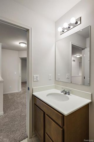 51594 Burgeon Drive, Macomb, MI 48042