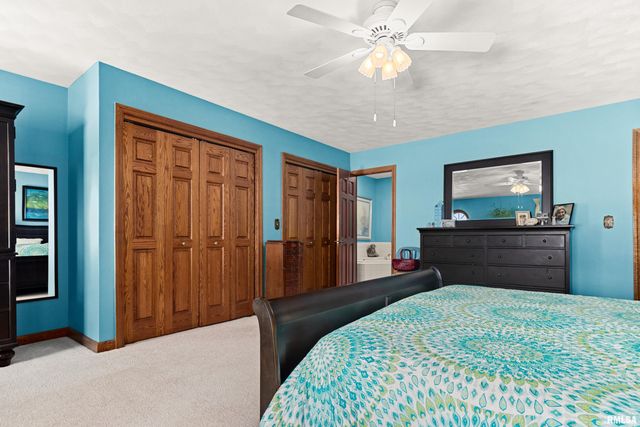 2110 HIGHWOOD Avenue, Pekin, IL 61554