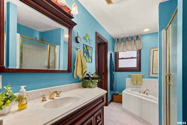 2110 HIGHWOOD Avenue, Pekin, IL 61554