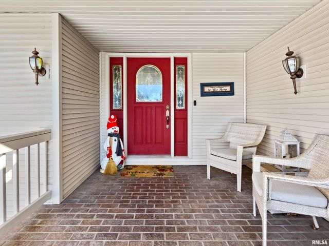 2110 HIGHWOOD Avenue, Pekin, IL 61554