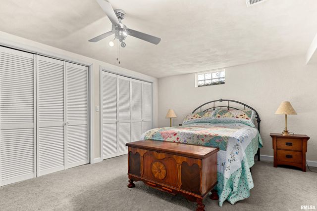 2110 HIGHWOOD Avenue, Pekin, IL 61554