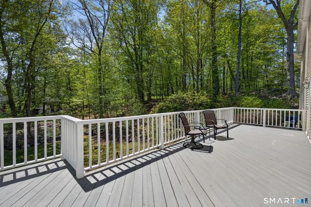 482 Luba Drive, Orange, CT 06477