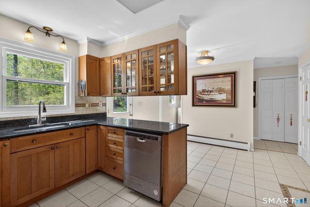 482 Luba Drive, Orange, CT 06477