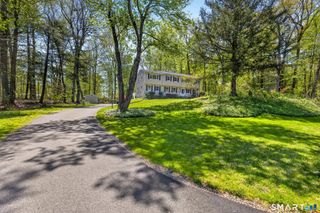 482 Luba Drive, Orange, CT 06477