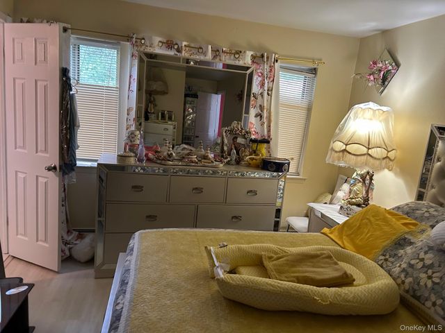 2 Secora Road C20, Monsey, NY 10952