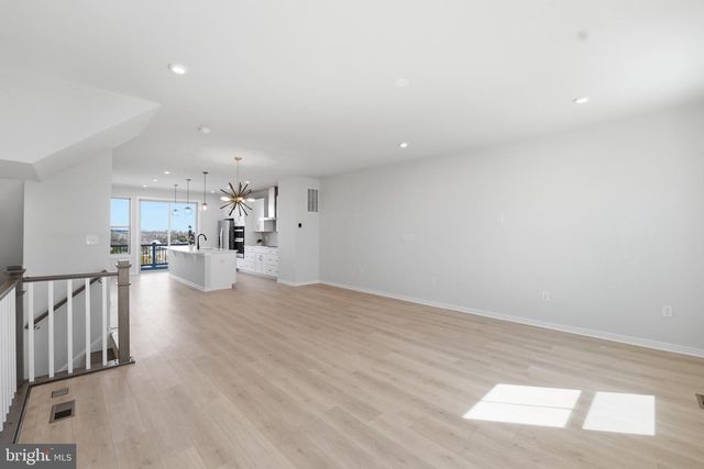 19712 SEPIA SQ, Ashburn, VA 20147