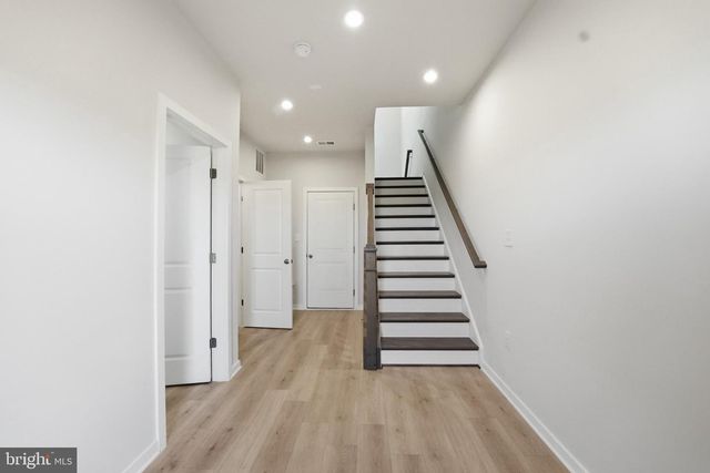 19712 SEPIA SQ, Ashburn, VA 20147