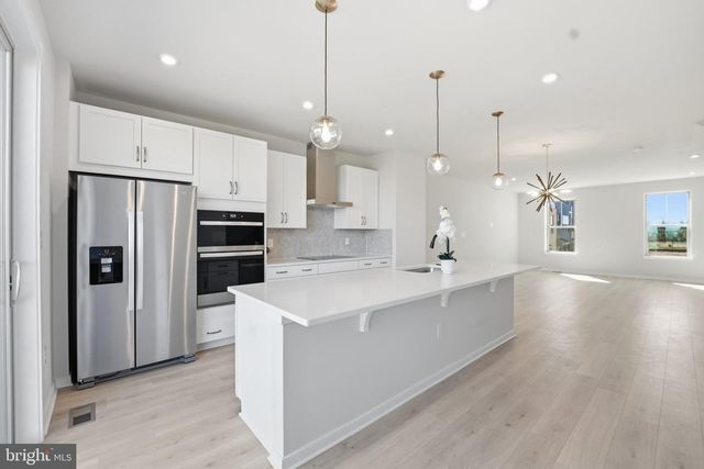 19712 SEPIA SQ, Ashburn, VA 20147