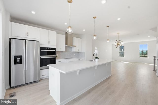 19712 SEPIA SQ, Ashburn, VA 20147