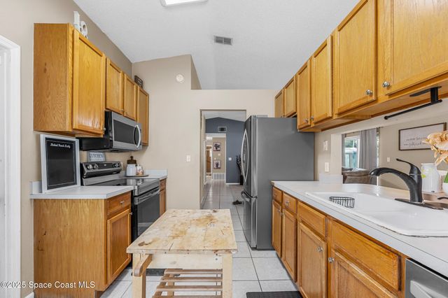1676 Yorktown Avenue, Titusville, FL 32796