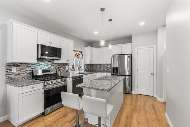 3 William Dr 3, Douglas, MA 01516