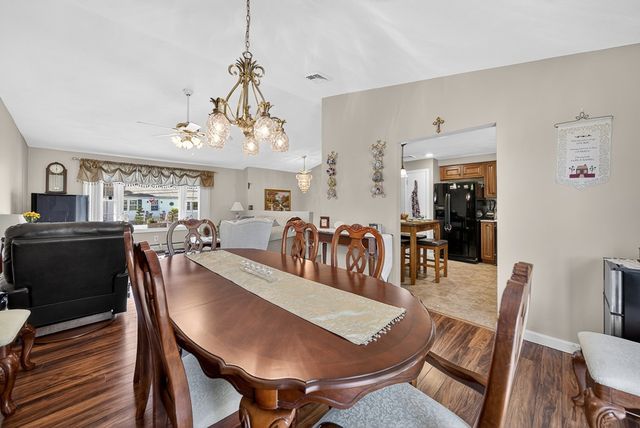 2 Garner Avenue, Johnston, RI 02919