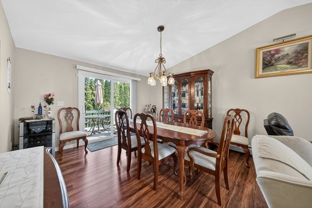 2 Garner Avenue, Johnston, RI 02919