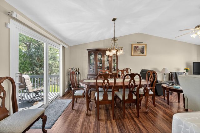 2 Garner Avenue, Johnston, RI 02919