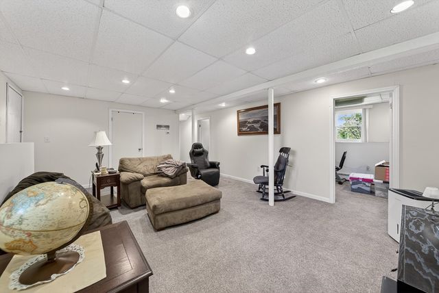 2 Garner Avenue, Johnston, RI 02919