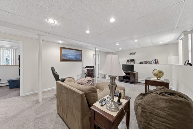 2 Garner Avenue, Johnston, RI 02919