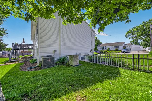 2 Garner Avenue, Johnston, RI 02919