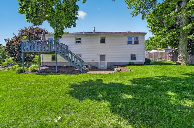 2 Garner Avenue, Johnston, RI 02919
