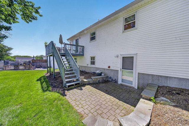 2 Garner Avenue, Johnston, RI 02919