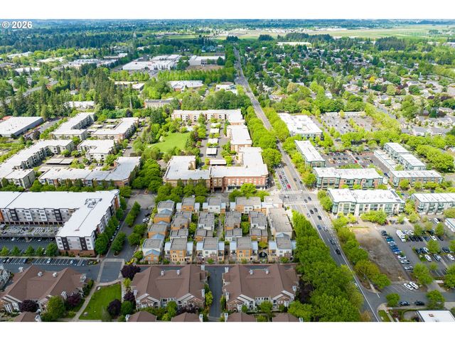 6279 Ne CARILLION Dr 102, Hillsboro, OR 97124