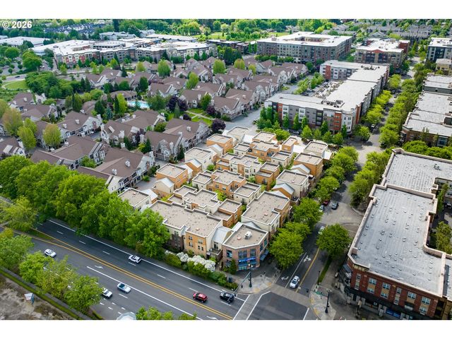 6279 Ne CARILLION Dr 102, Hillsboro, OR 97124