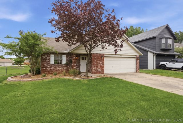 7932 S 77th East Avenue, Tulsa, OK 74133