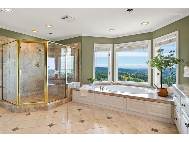 18500 RAY RIDGE Dr, Lake Oswego, OR 97034