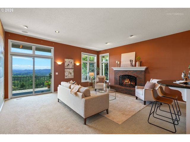 18500 RAY RIDGE Dr, Lake Oswego, OR 97034