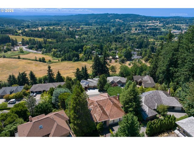 18500 RAY RIDGE Dr, Lake Oswego, OR 97034