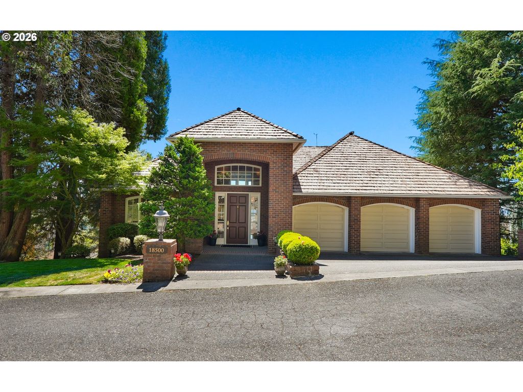 18500 RAY RIDGE Dr, Lake Oswego, OR 97034