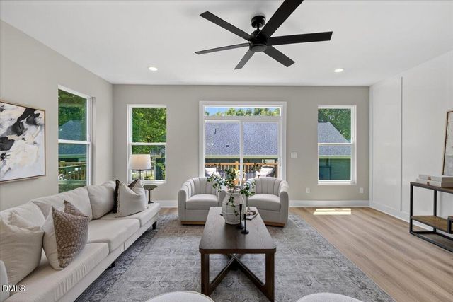 720 Oakwood Avenue 102, Raleigh, NC 27601